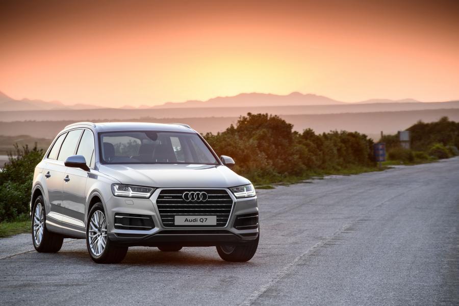  Audi Q7 TDI Quattro (4M) 2015 года  (ZA) (фото 19 из 20)